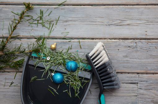 In diesem Artikel zeigen wir Ihnen 4 Möglichkeiten, wie die Entsorgung Ihres Weihnachtsbaumes nadelfrei funktioniert.