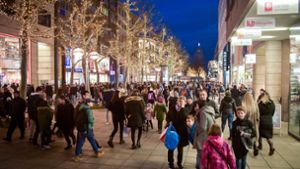 Lange Einkaufsnacht in Stuttgart: Auch das sieht die City-Initiative durch die Folgen der Corona-Epidemie gefährdet. Foto: Lichtgut/Ferdinando Iannone