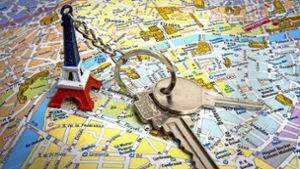 Paris will mit Richterhilfe verhindern, dass Wohnungsschlüssel illegal gegen Bezahlung an Touristen gehen. Foto: imago