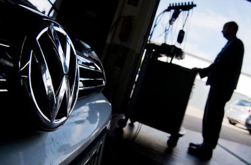 Die Zahl der Angeklagten wächst bei der VW-Abgasaffäre. Foto: dpa/Julian Stratenschulte