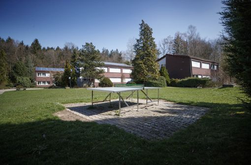 In einem ehemaligen Freizeitzentrum sollen infizierte Asylbewerber unter Quarantäne gestellt werden. Foto: Gottfried Stoppel