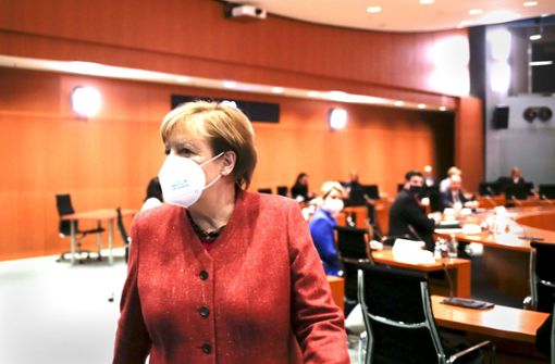 Kanzlerin Merkel hält eine Lockerung der Corona-Kontaktbeschränkungen für verfrüht. Foto: dpa/Markus Schreiber