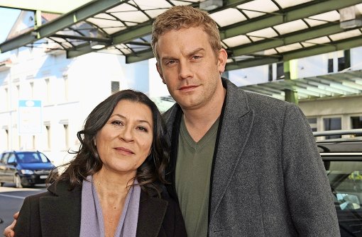 Die „Tatort“-Schauspieler Eva Mattes und Sebastian Bezzel kommen nach Stuttgart. Foto: dpa