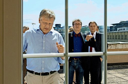 Gehen künftig eigene Wege: Der  AfD-Vorsitzende Jörg Meuthen (links) und zwölf weitere Abgeordnete (hier: Heinrich Fiechtner und Udo Stein) verlassen die Fraktion. Foto: dpa