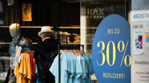Noch sind die Rabatte im Textileinzelhandel  in der Stuttgarter Innenstadt nicht so hoch und weitverbreitet. Foto: Lichtgut/Max Kovalenko