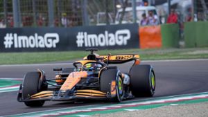 McLaren-Pilot Oscar Piastri fuhr im Abschlusstraining in Imola die schnellste Zeit. Foto: Hasan Bratic/dpa