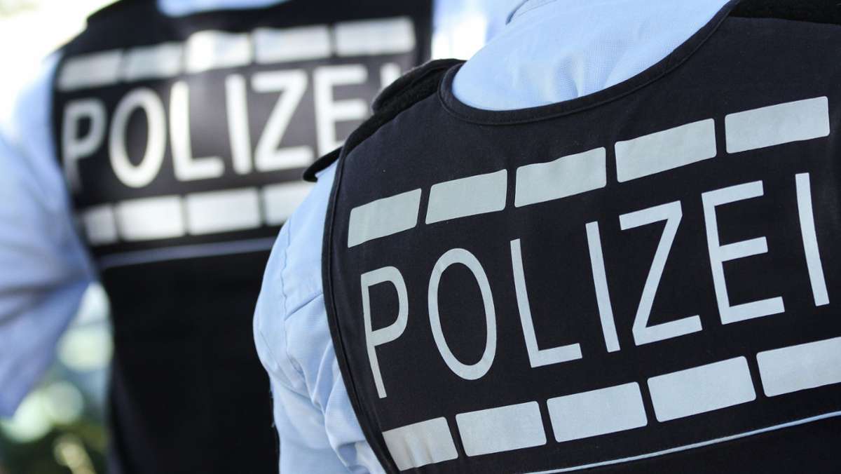 Polizei ermittelt in Sindelfingen: 27-Jähriger wird bei Messerstecherei verletzt