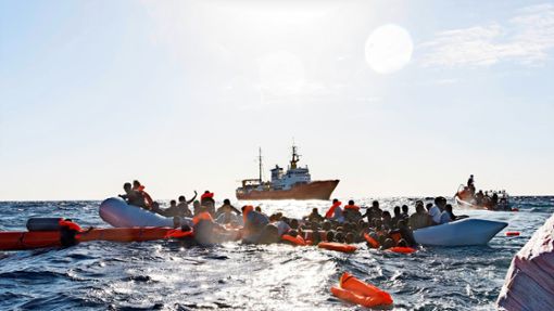 Die Seenotrettung zeigt Solidarität mit den Menschen, die die riskante Flucht über das Mittelmeer wagen. Foto: dpa/Laurin Schmid
