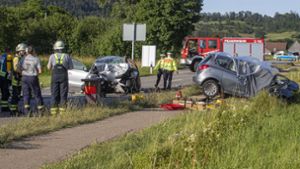 Zwei Menschen starben bei diesem schlimmen Unfall bei Murrhardt-Fornsbach. Foto: 7aktuell.de/Simon Adomat