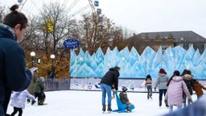 Die Eislaufbahn auf dem Schlossplatz soll nicht aufgebaut werden, das Riesenrad hingegen schon. Foto: Lichtgut/Max Kovalenko