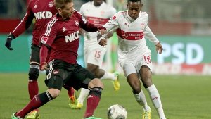 Top-Form zum Saisonende: VfB-Flügelflitzer Ibrahima Traoré  (re.) Foto: dpa