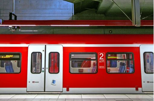 S-Bahnen sind sehr teuer. Sind Seilbahnen die Alternative?. Foto: Roberto Bulgrin
