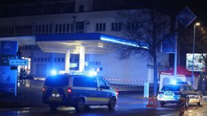 Tödlicher Unfall in Göppingen: Fußgänger stirbt nach Kollision mit Auto