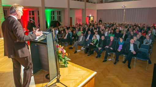 Bernd Ziegler, der Vize-Vor-sitzende der AG der Bürgerausschüsse, betonte in einer launigen Rede deren Bedeutung. Foto: Roberto Bulgrin