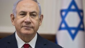 Benjamin Netanjahu muss Kritik an seinen Wahlversprechen einstecken. (Archivbild) Foto: dpa/Sebastian Scheiner