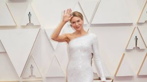 2020 nahm Renée Zellweger den Oscar mit nach Hause – auch ihr Kleid hätte einen Academy Award verdient gehabt. Foto: imago images/Starface/AdMedia/