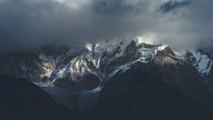 Ein US-Amerikaner ist am Mount Everest gestorben. Er ist bereits der vierte Tote in der Saison (Archivbild). Foto: IMAGO/ingimage/ via imago-images.de