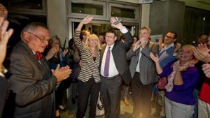 Karin Maag und Stefan Kaufmann  bejubeln 2013 ihren Wahlsieg. Foto: Martin Stollberg