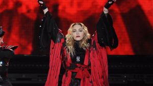 Madonna sorgt mit Frida-Kahlo-Kleidung in Mexiko für Aufregung