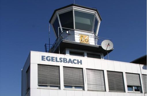 Promis und Manager starten und landen gerne auf dem  Airport  Egelsbach. Foto: Barbara Schäder