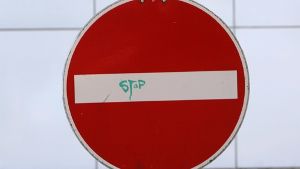 Die Stadtverwaltung soll prüfen, ob eine Einbahnstraßenregelung ab der Stubaier Straße denkbar sei. Foto: dpa