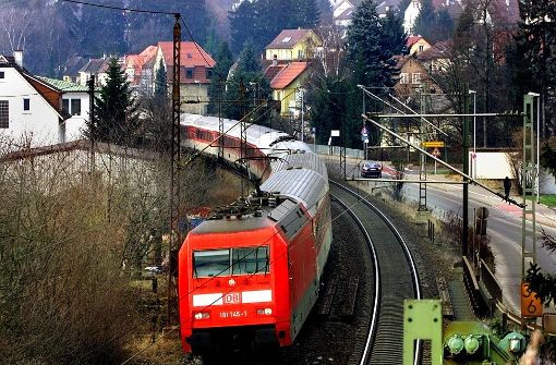 Die Züge im Filstal fahren seit elf Monaten höchst unzuverlässig. Foto: Horst Rudel/Archiv