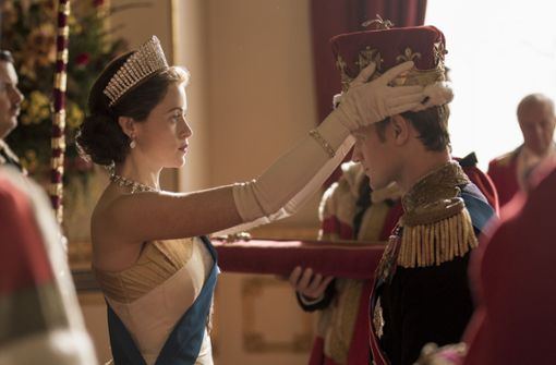 Zwischen Krone und Leben: Claire Foy als Queen Elizabeth II und Matt Smith als Prinz Philip Foto: Netflix