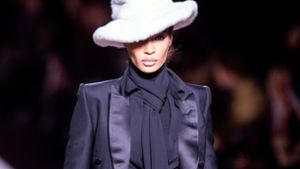 Das US-Model Joan Smalls präsentierte die neue Kollektion von Tom Ford auf der New Yorker Fashion Week. Foto: AFP