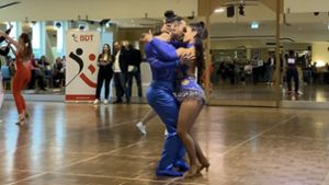 Sara Di Salvio und   Salvatore Falcetta sind glücklich über ihren Sieg im Tanz  Bachata. Foto: privat