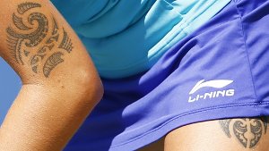 Die Tschechin Karolina Pliskova geizte bei den US Open nicht mit ihren Tattoo-Reizen ...  Foto: dpa