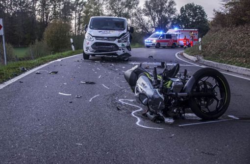 Der 16-jährige Motorradfahrer zog sich lebensgefährliche Verletzungen zu. Foto: SDMG/Dettenmeyer