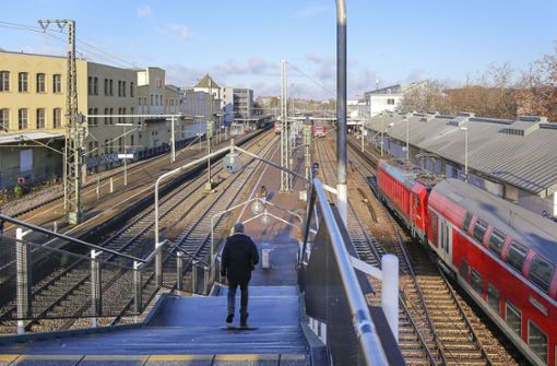 Am Bahnhof in Ludwigsburg ist ein 23-Jähriger beinahe von einem Zug erfasst worden. Foto: factum/Weise/Simon Granville/factum