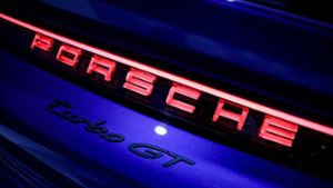 Porsche ist wegen der Erneuerung mehrerer Modelle deutlich schwächer ins neue Jahr gestartet. Foto: dpa/Jan Woitas