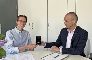 Otto-Hahn-Gymnasium Böblingen: Schüler erhält Preis vom Landtag für Sport-Erörterung