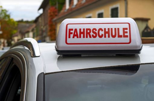 Fast 45 Millionen gültige Führerscheine  besitzen die Deutschen über alle Klassen hinweg laut dem Tüv. Foto: imago images// F. Sämmer