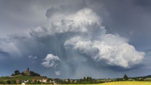 In Baden-Württemberg drohen heftige Unwetter. Foto: dpa