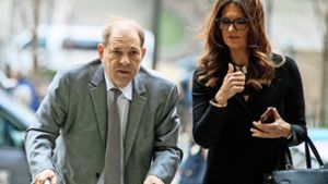 Anwältin Donna Rotunno und Weinstein Foto: AP/Mary Altaffer