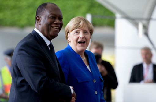 Die Elfenbeinküste unter Präsident  Alassane Ouattara gehört zu den wenigen Ländern, die sich auf eine von Kanzlerin Angela Merkel vorangetriebenen Reformpartnerschaften mit Deutschland eingelassen hat. Foto: dpa