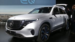 Das erste Modell der Elektro-Marke Mercedes EQ,  ein mittelgroßer SUV namens EQC, kommt in diesem Jahr auf den Markt. Foto: AP
