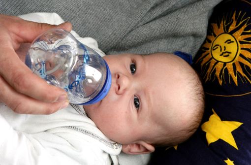Babytees sollen künftig zuckerfrei sein. Foto: dpa/Patrick Pleul