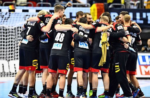 In der deutschen Handball-Nationalmannschaft heißen Spieler Lemke, Böhm und Strobel. Foto: AFP