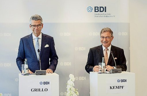 Der nach vier Jahren scheidende BDI-Chef Ulrich Grillo (links) und der neue BDI-Spitzenmann Dieter Kempf. Foto: Christian Kruppa