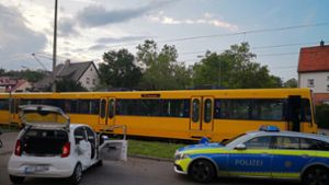 Ein Unfall in Botnang hat am Dienstagabend für Behinderungen auf der Linie U2 gesorgt. Foto: Fotoagentur Stuttgart