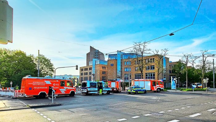 Großeinsatz in Stuttgart-Vaihingen: Nach Gasunfall wacht Feuerwehr über die Kinder