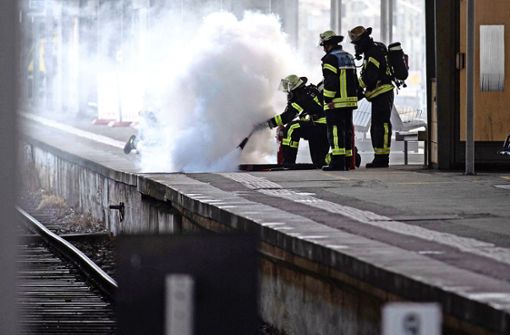 Ein Brand am Hauptbahnhof bringt den Zugverkehr aus dem Takt. Foto: dpa/Marijan Murat