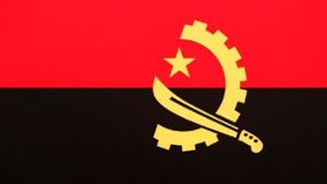 Tiefe Trauer in Angola nach dem Tod zahlreicher Menschen in einem Fußballstadion. Foto: dpa/Symbolbild