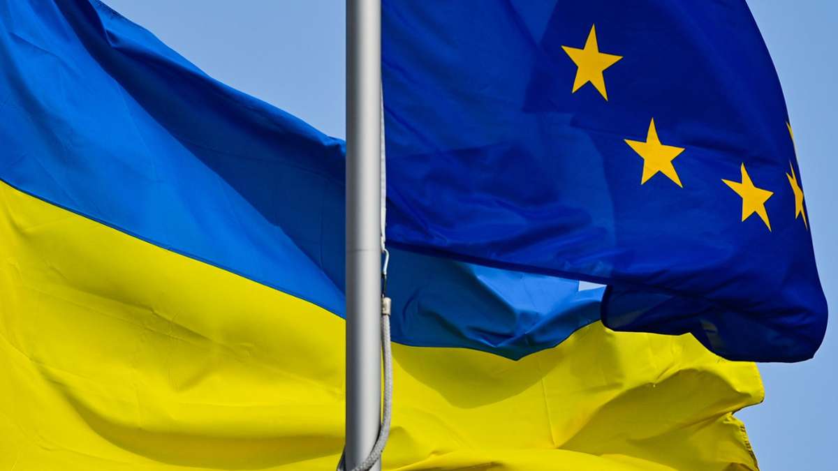 Russischer Angriffskrieg in der Ukraine: EU-Staaten einigen sich auf Finanzierung von Waffen für Ukraine