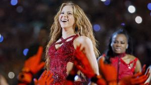 Shakira hat fast alle ihre Hits selbst geschrieben – und verkauft sie jetzt. Foto: dpa/Al Diaz