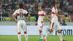 Bei den Spielern des Vfb Stuttgart überwiegt nach der Niederlage gegen Heidenheim die Enttäuschung. Foto: dpa