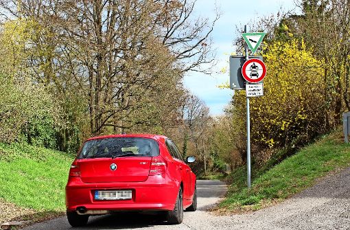 Der Hohlweg von Sillenbuch nach Rohracker ist für Autofahrer tabu. Foto: Holowiecki